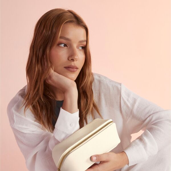 Boutique Open Flat Mini Accessory Case Thumbnail